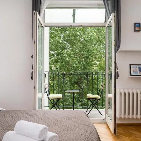 Elektrownia Powisle Homely By Bookinghost Apartman Varsó